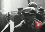 Standbild Arbeitslosigkeit Krise während der Großen Depression New York City USA, 1930, aus Sekunde 37 historischem Filmmaterial Videoclip 65675032192