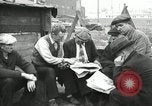Standbild Arbeitslosigkeit Krise während der Großen Depression New York City USA, 1930, aus Sekunde 40 historischem Filmmaterial Videoclip 65675032192
