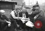 Standbild Arbeitslosigkeit Krise während der Großen Depression New York City USA, 1930, aus Sekunde 42 historischem Filmmaterial Videoclip 65675032192