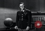 Standbild weibliche Soldaten United States USA, 1951, aus Sekunde 47 historischem Filmmaterial Videoclip 65675032208