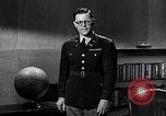 Standbild weibliche Soldaten United States USA, 1951, aus Sekunde 52 historischem Filmmaterial Videoclip 65675032208