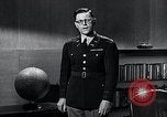 Standbild weibliche Soldaten United States USA, 1951, aus Sekunde 54 historischem Filmmaterial Videoclip 65675032208