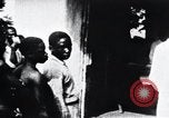 Immagine di La malattia del sonno Repubblica democratica del Congo, 1940, secondo 53 filmato di repertorio 65675032242