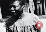Immagine di La malattia del sonno Repubblica democratica del Congo, 1940, secondo 45 filmato di repertorio 65675032244