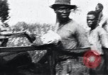 Standbild Schlafkrankheit Kongo, 1940, aus Sekunde 34 historischem Filmmaterial Videoclip 65675032246