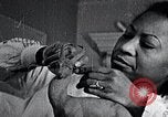 Standbild Afroamerikanische Künstlerin Augusta Savage United States USA, 1937, aus Sekunde 26 historischem Filmmaterial Videoclip 65675032252