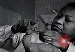 Standbild Afroamerikanische Künstlerin Augusta Savage United States USA, 1937, aus Sekunde 31 historischem Filmmaterial Videoclip 65675032252
