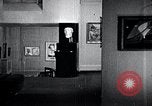 Standbild Afroamerikanische Kunst im Whitney Museum New York City USA, 1937, aus Sekunde 35 historischem Filmmaterial Videoclip 65675032268