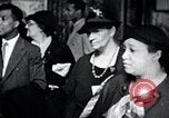 Standbild Afroamerikanische Kunst im Whitney Museum New York City USA, 1937, aus Sekunde 45 historischem Filmmaterial Videoclip 65675032268