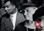 Standbild Afroamerikanische Kunst im Whitney Museum New York City USA, 1937, aus Sekunde 56 historischem Filmmaterial Videoclip 65675032268