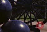 Image des canons et des boulets de canon Washington DC USA, 1974, de la seconde 58 séquences d'archives historiques vidéo 65675032279