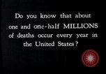 Immagine di Causa di malattie dei microrganismi United States USA, 1922, secondo 14 filmato di repertorio 65675032292