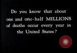 Immagine di Causa di malattie dei microrganismi United States USA, 1922, secondo 20 filmato di repertorio 65675032292