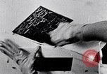 Standbild Kunst Arbeitstechniken New York City USA, 1937, aus Sekunde 4 historischem Filmmaterial Videoclip 65675032299