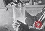 Standbild Kunst Arbeitstechniken New York City USA, 1937, aus Sekunde 21 historischem Filmmaterial Videoclip 65675032299