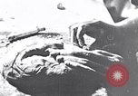 Standbild Kunst Arbeitstechniken New York City USA, 1937, aus Sekunde 59 historischem Filmmaterial Videoclip 65675032299
