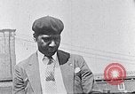 Standbild Palmer Hayden Malerei die Brooklyn Bridge New York City USA, 1937, aus Sekunde 48 historischem Filmmaterial Videoclip 65675032300