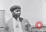 Standbild Palmer Hayden Malerei die Brooklyn Bridge New York City USA, 1937, aus Sekunde 49 historischem Filmmaterial Videoclip 65675032300