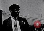 Standbild Palmer Hayden Malerei die Brooklyn Bridge New York City USA, 1937, aus Sekunde 51 historischem Filmmaterial Videoclip 65675032300