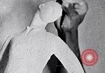 Standbild Skulptur New York City USA, 1937, aus Sekunde 30 historischem Filmmaterial Videoclip 65675032308