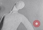 Standbild Skulptur New York City USA, 1937, aus Sekunde 39 historischem Filmmaterial Videoclip 65675032308