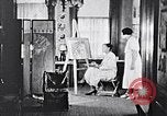 Standbild Lois Mailou Jones Malerin New York City USA, 1937, aus Sekunde 4 historischem Filmmaterial Videoclip 65675032309