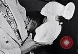 Standbild Lois Mailou Jones Malerin New York City USA, 1937, aus Sekunde 27 historischem Filmmaterial Videoclip 65675032309