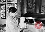 Standbild Lois Mailou Jones Malerin New York City USA, 1937, aus Sekunde 30 historischem Filmmaterial Videoclip 65675032309