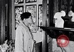 Standbild Lois Mailou Jones Malerin New York City USA, 1937, aus Sekunde 41 historischem Filmmaterial Videoclip 65675032309