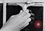Standbild schwamm Scheibenwischer Schaufel United States USA, 1937, aus Sekunde 13 historischem Filmmaterial Videoclip 65675032310