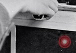 Standbild schwamm Scheibenwischer Schaufel United States USA, 1937, aus Sekunde 25 historischem Filmmaterial Videoclip 65675032310
