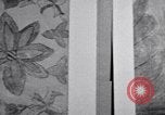 Standbild Kind Künstler und Gemälde New York City USA, 1937, aus Sekunde 28 historischem Filmmaterial Videoclip 65675032313
