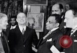 Immagine di Pittore afro-cubane Pastore Argudin Pedroso y mostra New York City USA, 1937, secondo 28 filmato di repertorio 65675032315