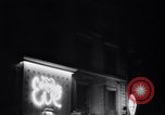 Standbild Folies Bergere Les Naturjistes Lido Casino de Paris Champs Elysees Paris Frankreich, 1956, aus Sekunde 22 historischem Filmmaterial Videoclip 65675032320