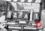 Standbild Napoleons Grab und das Schloss von Versailles Paris Frankreich, 1956, aus Sekunde 20 historischem Filmmaterial Videoclip 65675032321