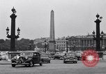 Standbild Place de la Concord Art de Métiers Paris Frankreich, 1956, aus Sekunde 14 historischem Filmmaterial Videoclip 65675032322