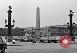 Standbild Place de la Concord Art de Métiers Paris Frankreich, 1956, aus Sekunde 19 historischem Filmmaterial Videoclip 65675032322