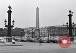 Standbild Place de la Concord Art de Métiers Paris Frankreich, 1956, aus Sekunde 20 historischem Filmmaterial Videoclip 65675032322