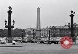 Standbild Place de la Concord Art de Métiers Paris Frankreich, 1956, aus Sekunde 21 historischem Filmmaterial Videoclip 65675032322