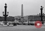 Standbild Place de la Concord Art de Métiers Paris Frankreich, 1956, aus Sekunde 23 historischem Filmmaterial Videoclip 65675032322