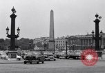 Standbild Place de la Concord Art de Métiers Paris Frankreich, 1956, aus Sekunde 27 historischem Filmmaterial Videoclip 65675032322