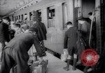 Image Les réfugiés d'Amérique Seconde Guerre Mondiale quitter la France Verdon-sur-Mer Bordeaux France, 1940, de la seconde 20 séquences d'archives historiques vidéo 65675032332