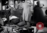 Image Les réfugiés d'Amérique Seconde Guerre Mondiale quitter la France Verdon-sur-Mer Bordeaux France, 1940, de la seconde 54 séquences d'archives historiques vidéo 65675032332