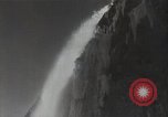 Standbild Bau des Wasserkraftwerks Aoul in Dagestan Aoul Dagestan Russland, 1948, aus Sekunde 14 historischem Filmmaterial Videoclip 65675032340