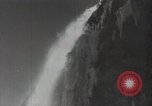 Standbild Bau des Wasserkraftwerks Aoul in Dagestan Aoul Dagestan Russland, 1948, aus Sekunde 15 historischem Filmmaterial Videoclip 65675032340