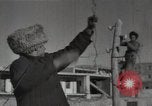 Standbild Bau des Wasserkraftwerks Aoul in Dagestan Aoul Dagestan Russland, 1948, aus Sekunde 55 historischem Filmmaterial Videoclip 65675032340