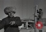 Standbild Bau des Wasserkraftwerks Aoul in Dagestan Aoul Dagestan Russland, 1948, aus Sekunde 56 historischem Filmmaterial Videoclip 65675032340