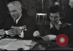 Standbild Zeichnung Lotterie Tickets Russland, 1948, aus Sekunde 16 historischem Filmmaterial Videoclip 65675032341