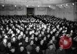 Immagine di Una donna sovietica si rivolge a un raduno elettorale La Russia, 1947, secondo 16 filmato di repertorio 65675032345