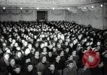 Immagine di Una donna sovietica si rivolge a un raduno elettorale La Russia, 1947, secondo 18 filmato di repertorio 65675032345